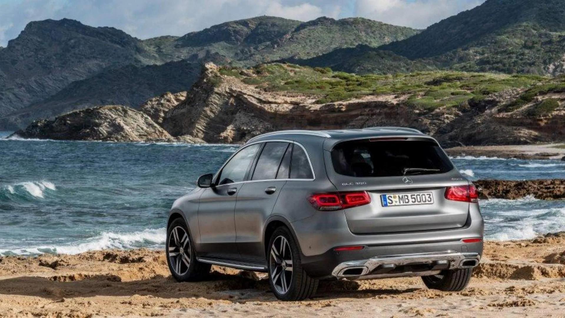 Mercedes Benz GLC 17