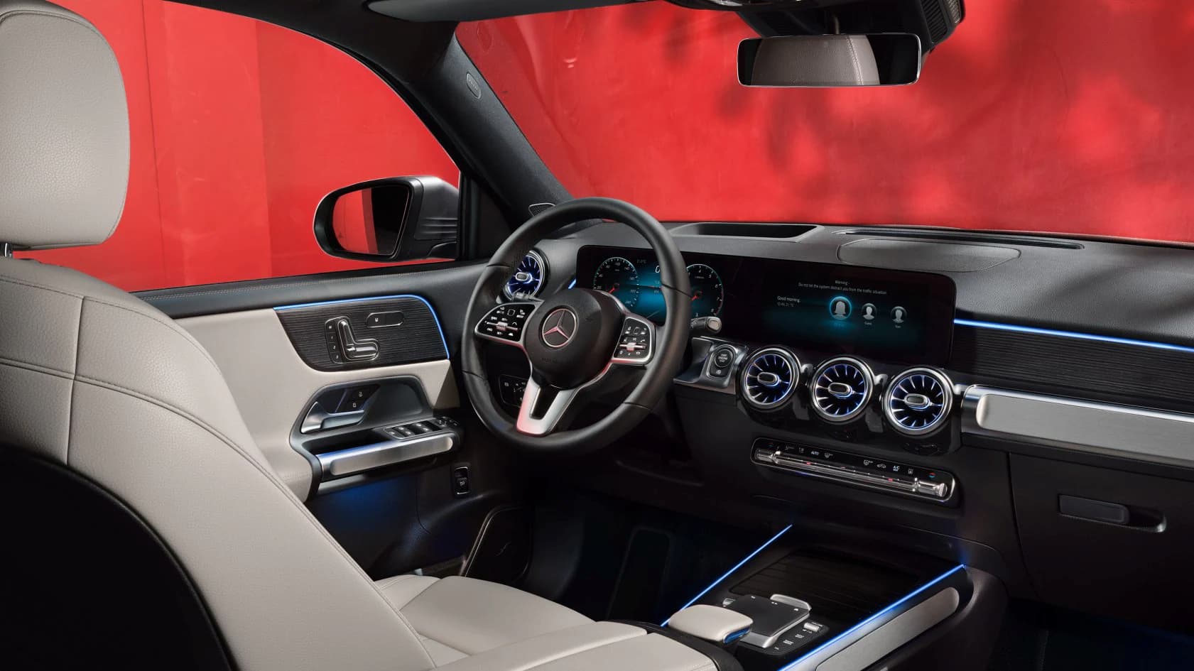 mercedes-benz-glb-04
