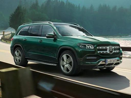 Hệ dẫn động 4 bánh toàn thời gian 4MATIC