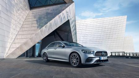 Giá lăn bánh Mercedes Benz E-Class 2025 - Sedan 5 chỗ - Cập nhật tháng 07/2025