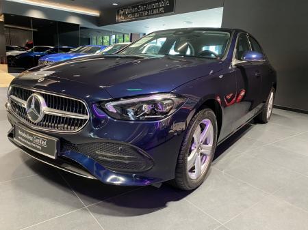 Mercedes C 200 Avantgarde 2022. Màu Cavansite Blue. Odo 699km. Như mới 100%