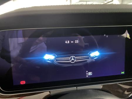 MercedesE 200 Exclusive FL (V1) 2022. Màu Hyacinth Red. Odo 100km. Như mới 100%z4315916423778_caf91e56a1919a9425cbda85d9edf142