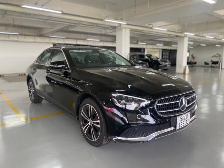 Mercedes E180 V0 2022. Màu Đen. Odo 299km. Như mới 100%z4315949060026_88f3c07c7b3b697d6e13c56207304350