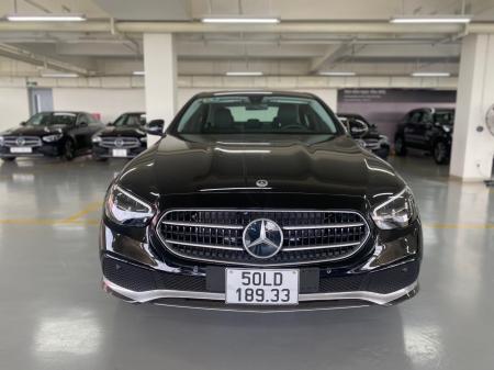 Mercedes E180 V0 2022. Màu Đen. Odo 299km. Như mới 100%z4315949064953_1c45db296279f8fb1f56f5a0f849bb4f